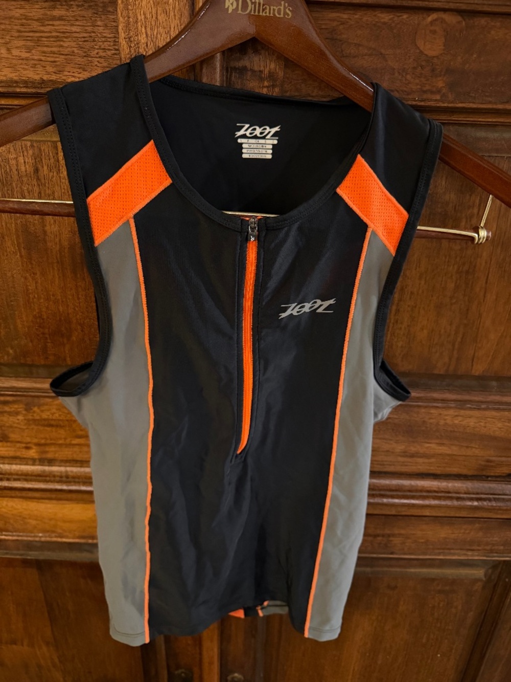 Zoot men’s triathlon sleeveless top black gray orange size s